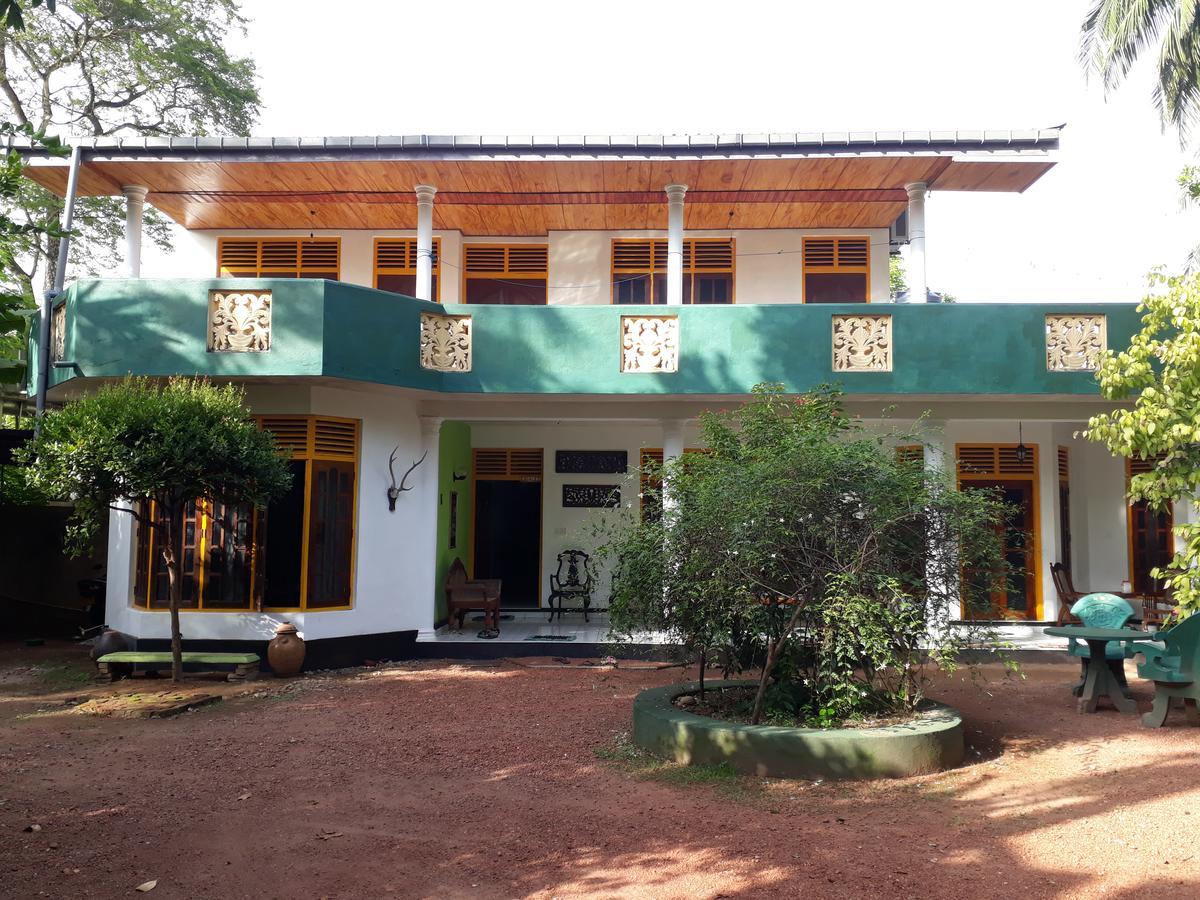 אלותגאמה Guesthouse Sunshine מראה חיצוני תמונה