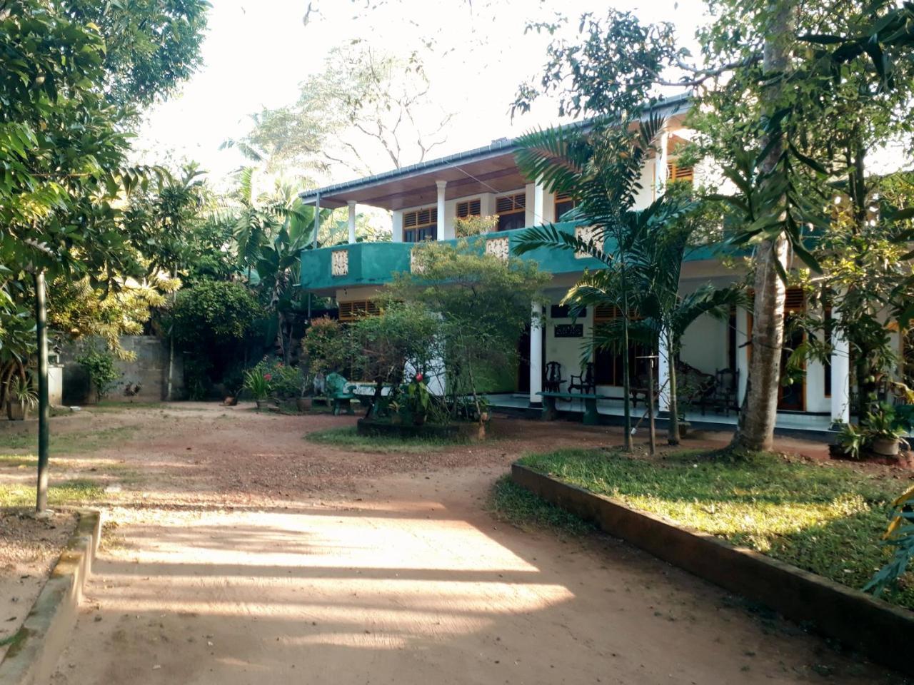 אלותגאמה Guesthouse Sunshine מראה חיצוני תמונה