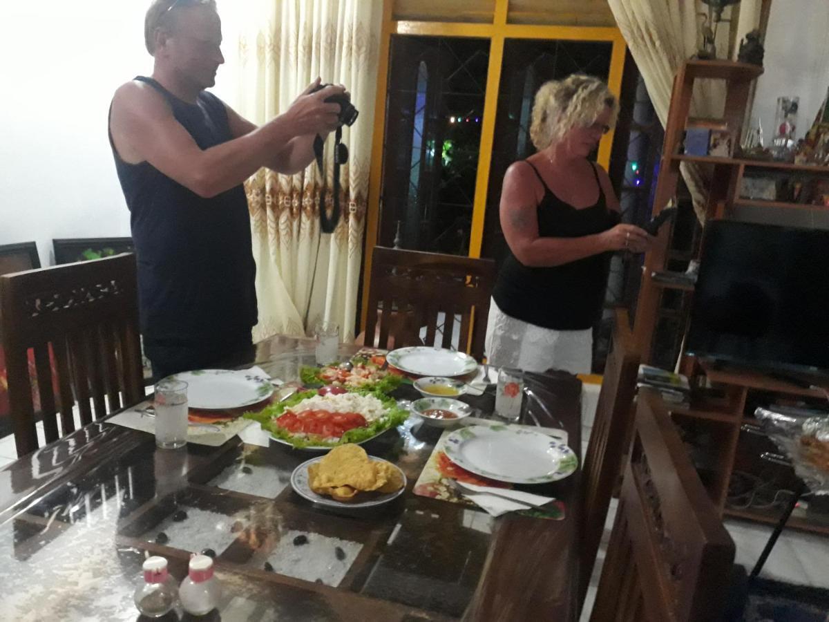 אלותגאמה Guesthouse Sunshine מראה חיצוני תמונה