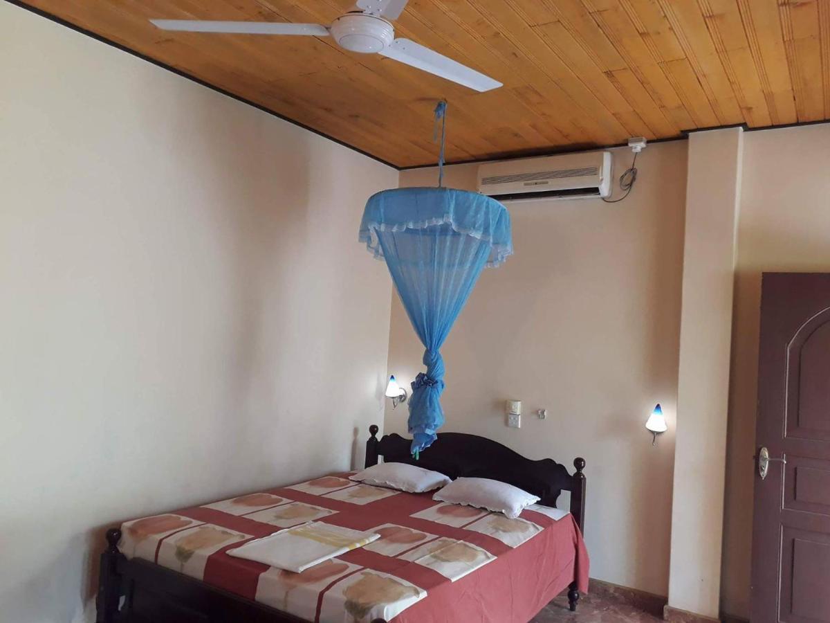 אלותגאמה Guesthouse Sunshine מראה חיצוני תמונה